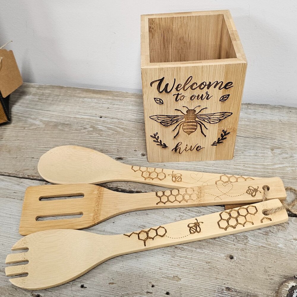 “Welcome to Our Hive” Engraved Utensil Holder Set